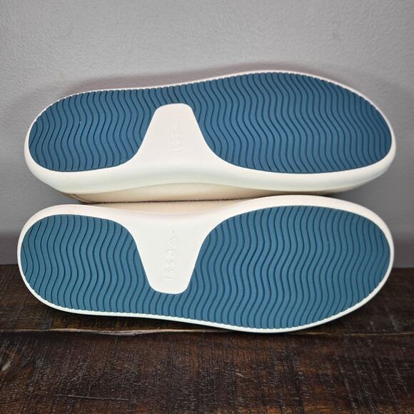 NEW Vessi Sunday Slipper Mens Size 9 Slip On Shoes Sneakers Walnut Beige main image 4